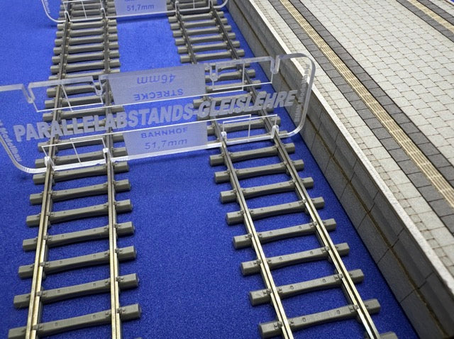 Parallelgleisabstand Gleislehre H0 2 Stück