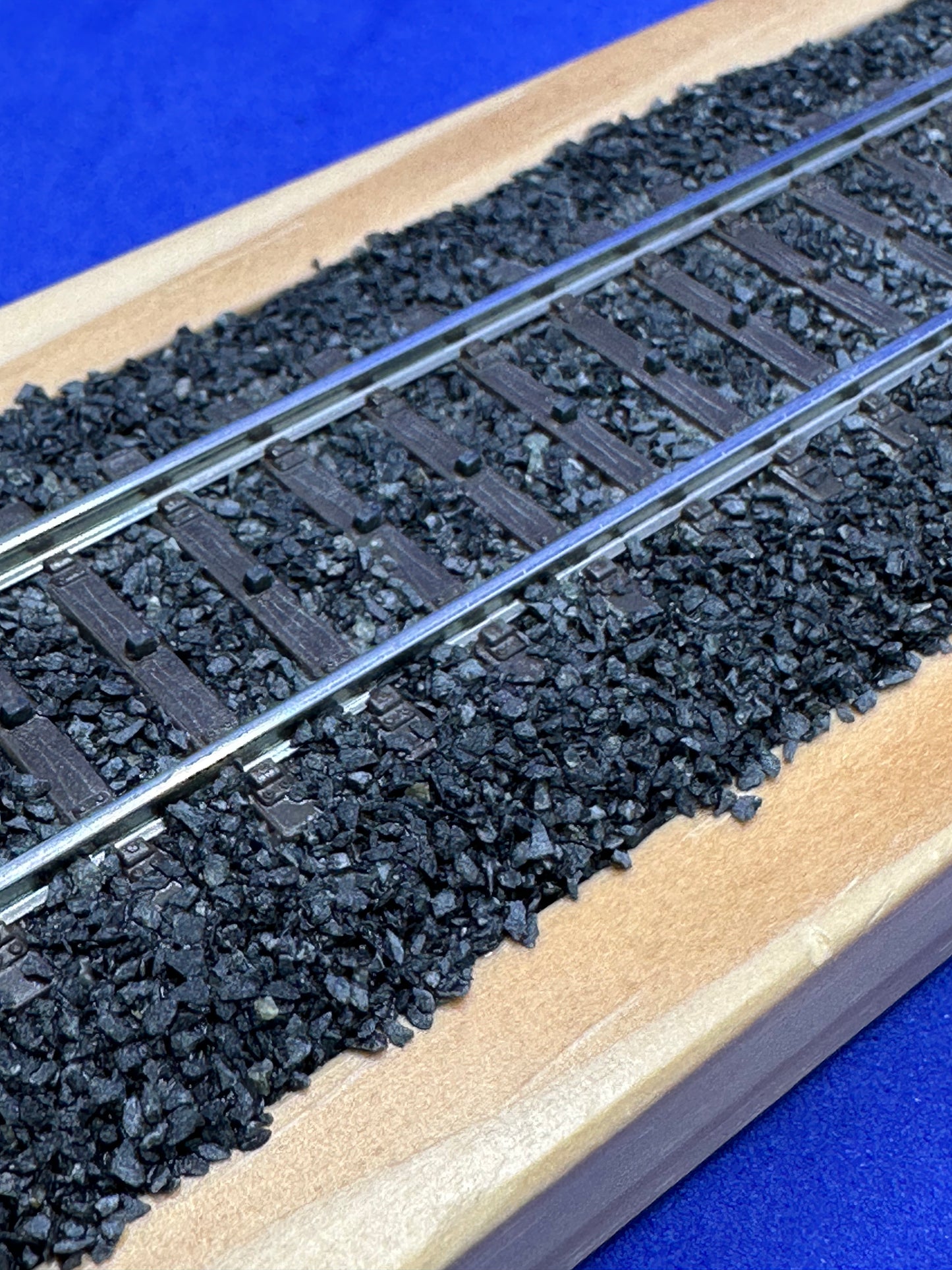 Gleisschotter Basalt C-Gleis 500g