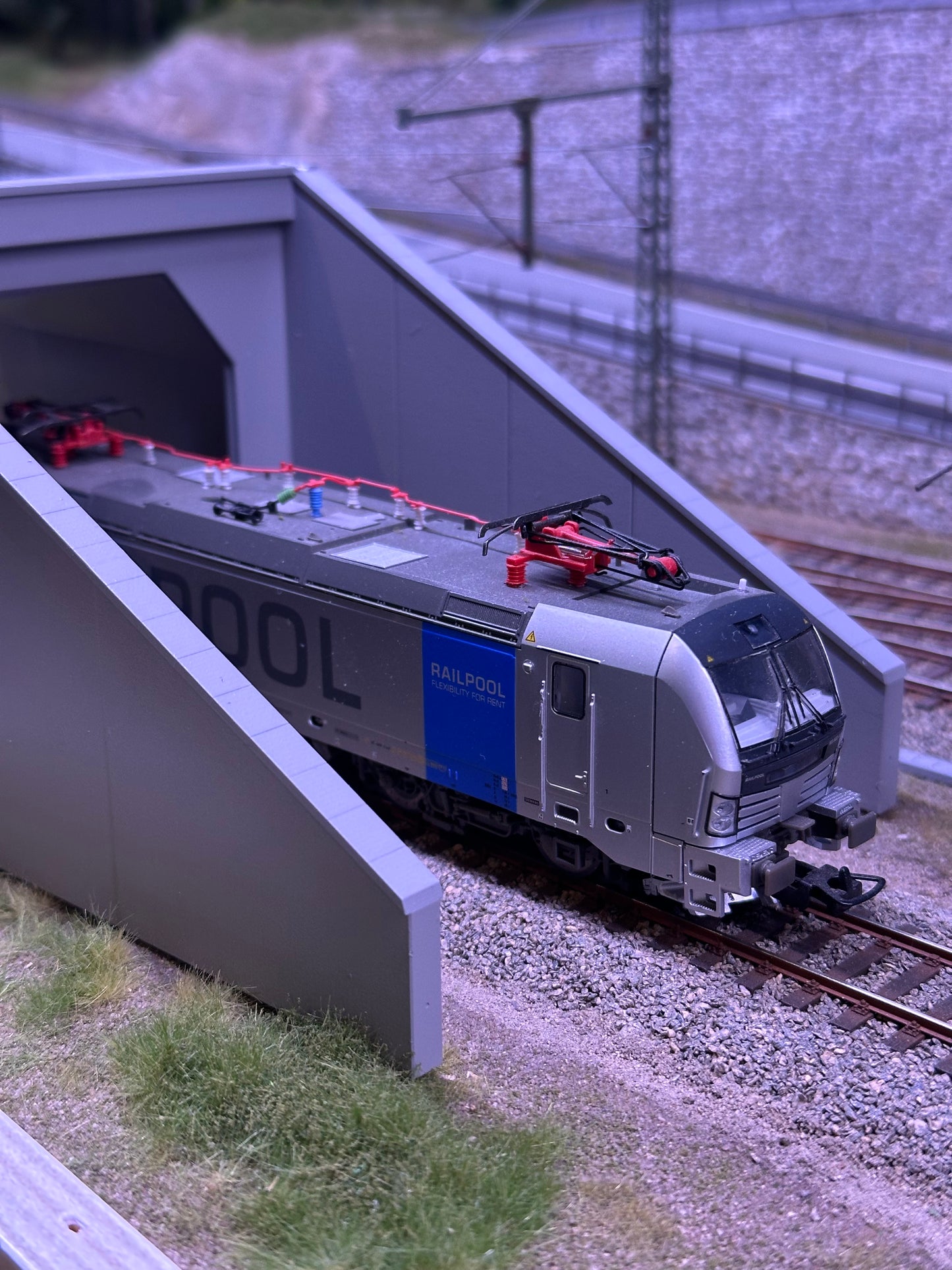 Tunnelportal in Betonoptik 1-gleisig H0 1:87