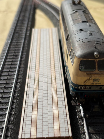 Bahnsteig Modul 1 für C-Gleis 35mm EPOCHE V/VI 1:87 Lasercut Bausatz