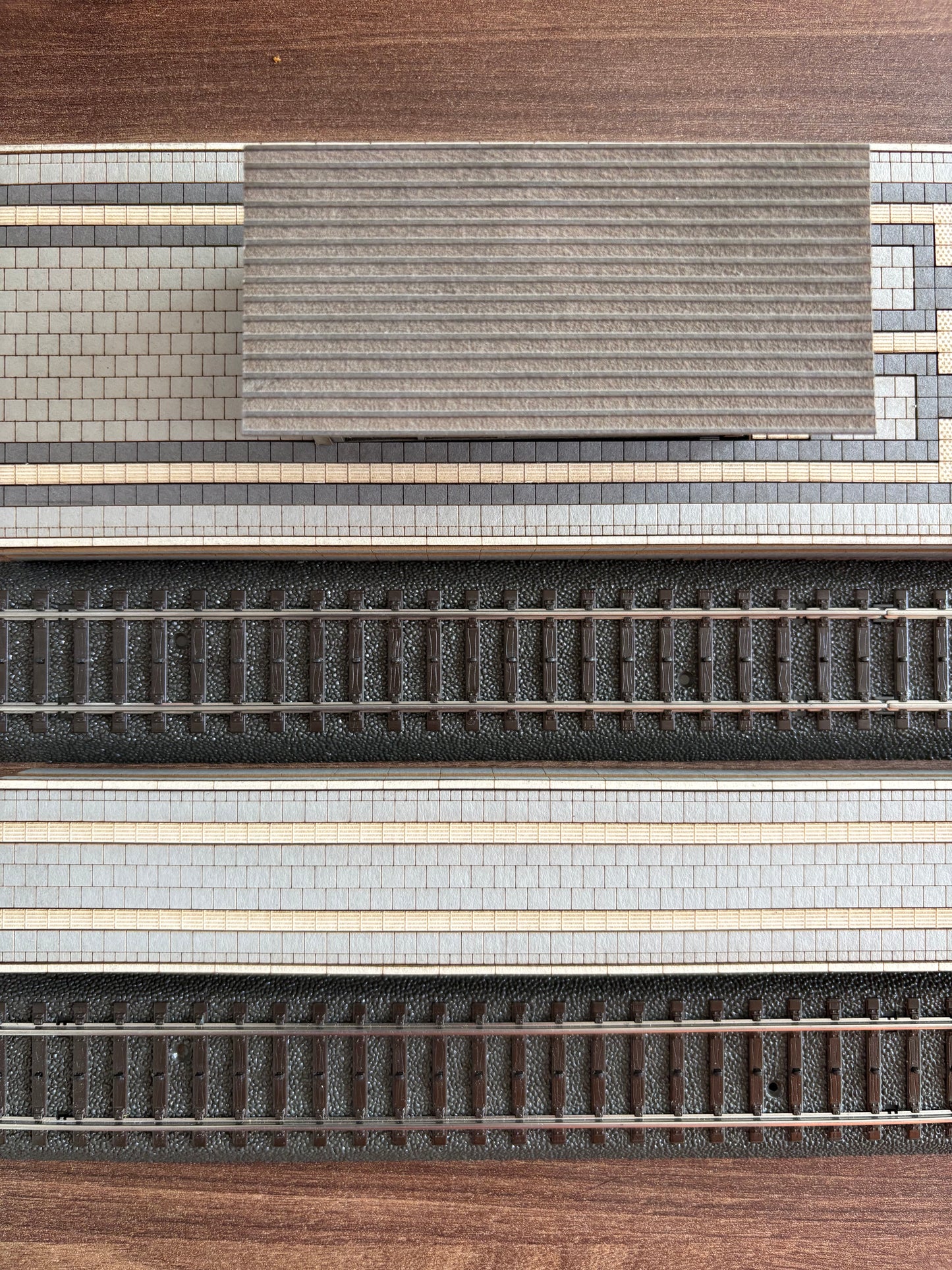 Bahnsteig für C-Gleis 35mm EPOCHE V/VI 1:87 Lasercut Bausatz Modul 1