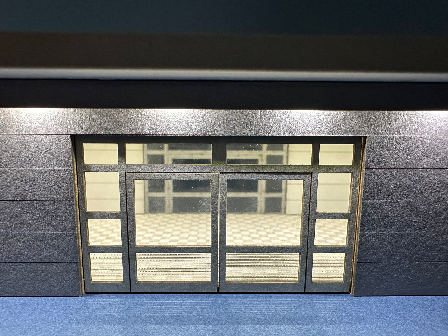 Bahnhof Modern Epoche VI H0 inkl. LED-Beleuchtung